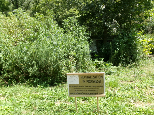 18592 Greens Run Road, Glouster, Ohio