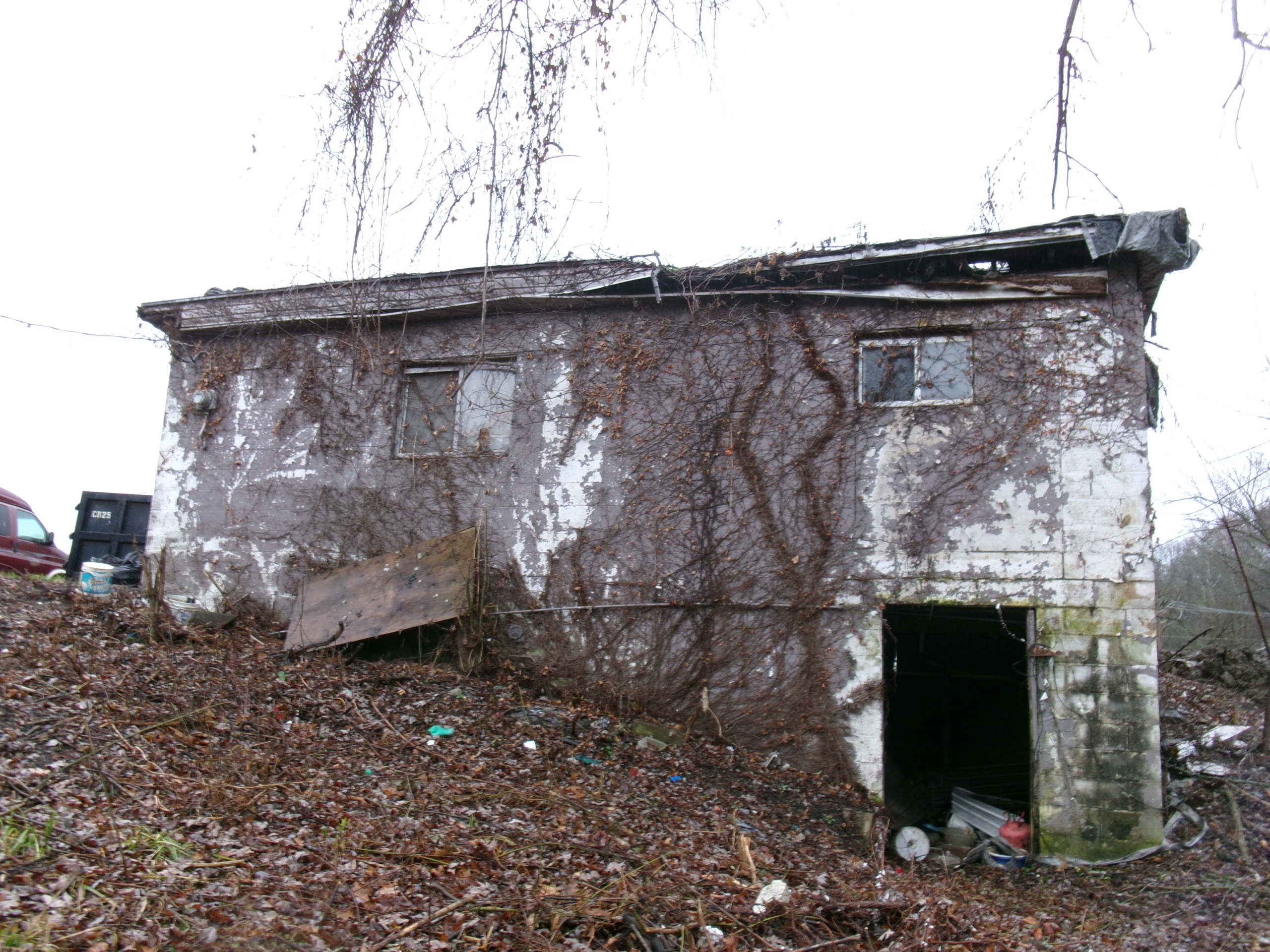 66 Madison Street, Glouster, Ohio