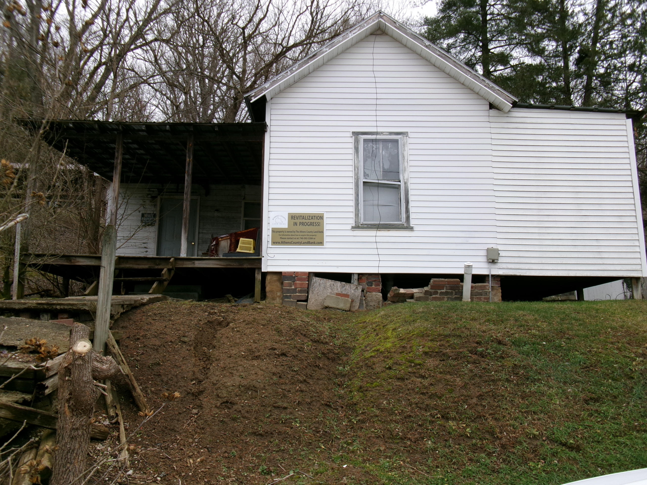 45 Atkins Street, Glouster, Ohio